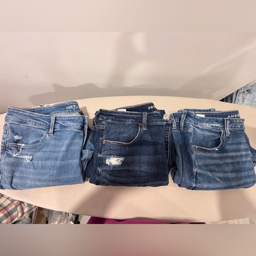 American Eagle- Women’s Jeans Sizes 18 & 20 - Picture 6 of 7